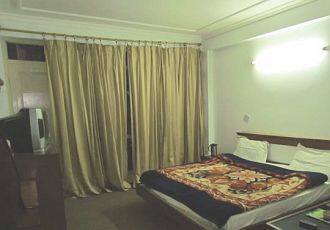 Hotel Holiday Inn, Patnitop 4